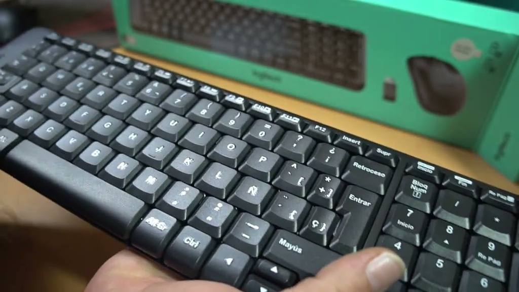 [LOGITECH] Logitech® Wireless Combo MK220