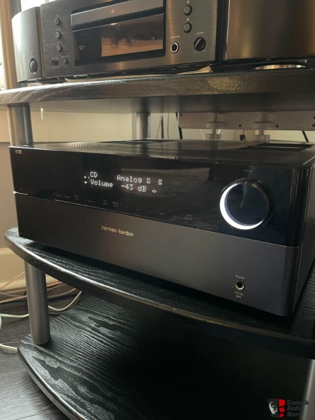 HK Aura Studio 5 Home Audio Non-Smart Speaker Black